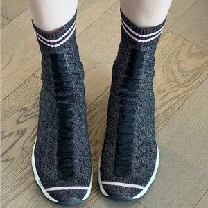 Used 1 Time Like new comes full box